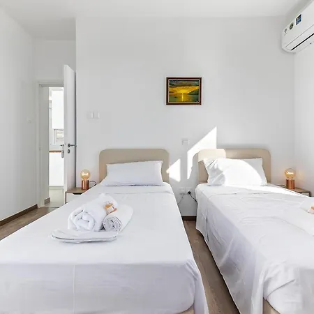 The Sea View Dream Appartamento Paphos